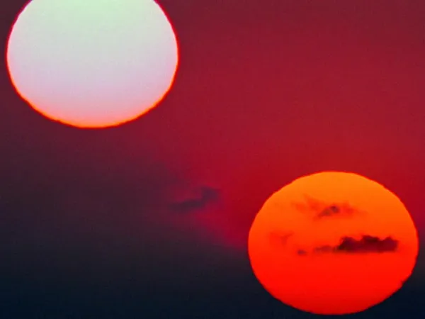 PARALLAX, Session 5: Twin Suns
